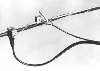 Dead-end for Figure 8 Drop Wire Messenger